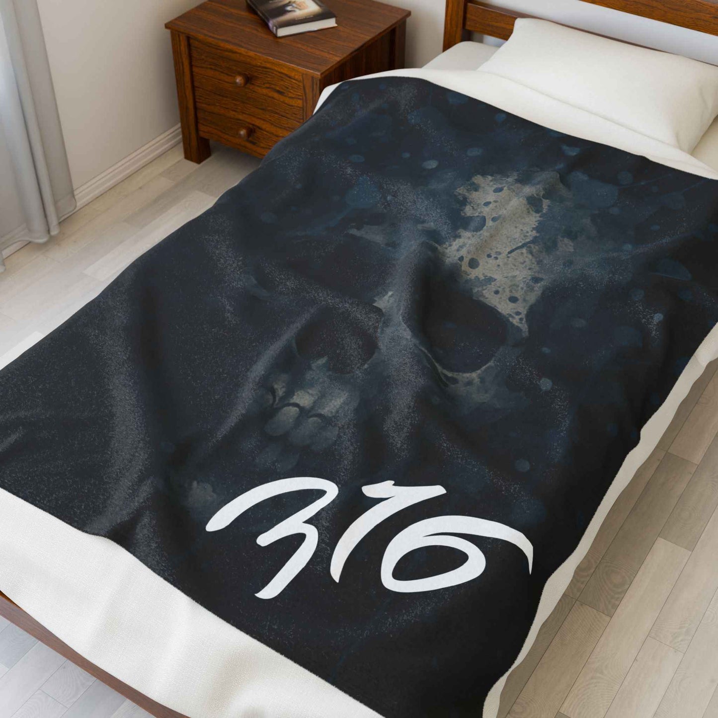 Skull Watercolor Painting Velveteen Plush Blanket | Dark Gothic Home Decor